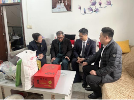 寒冬送暖，情滿心間 ——山東大正物業服務集團黨支部春節慰問困難員工(2)304.png